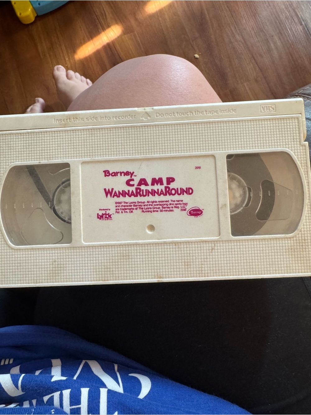 Barney Camp Wannarunnaround White VHS Tape